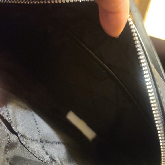 *SOLD* Michael Kors Jet Set Large Saffiano Leather Crossbody Bag Jet Black Set - Picture 12 of 12